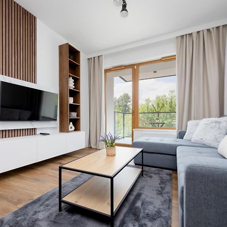 Apartamenty Ludwiki Z Parkingiem By Noclegi Renters Varşovia Exterior foto