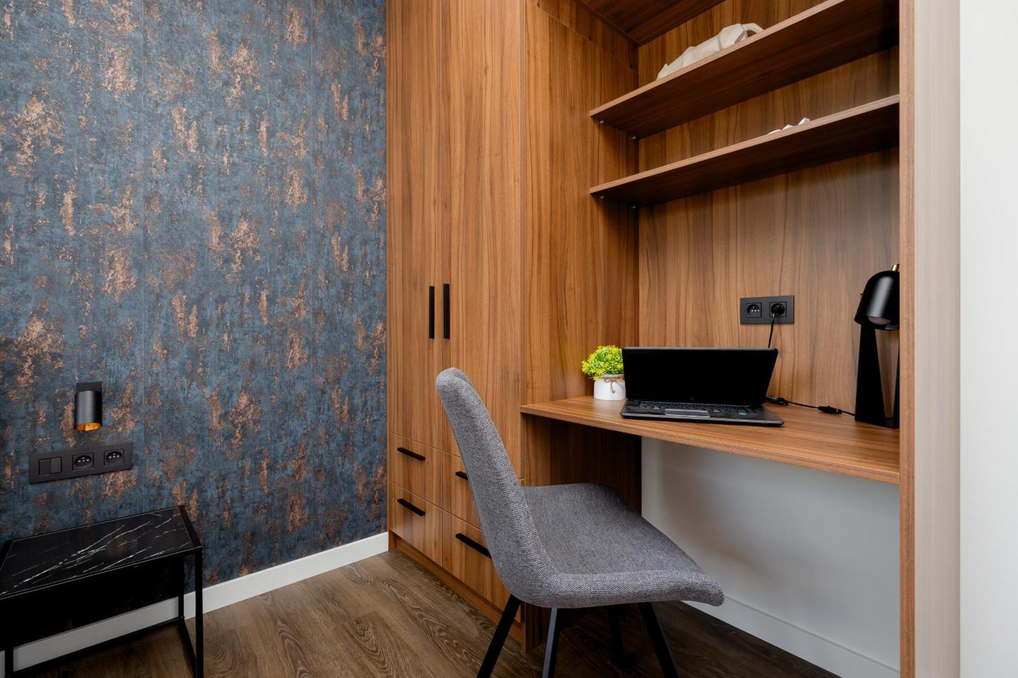 Apartamenty Ludwiki Z Parkingiem By Noclegi Renters Varşovia Exterior foto