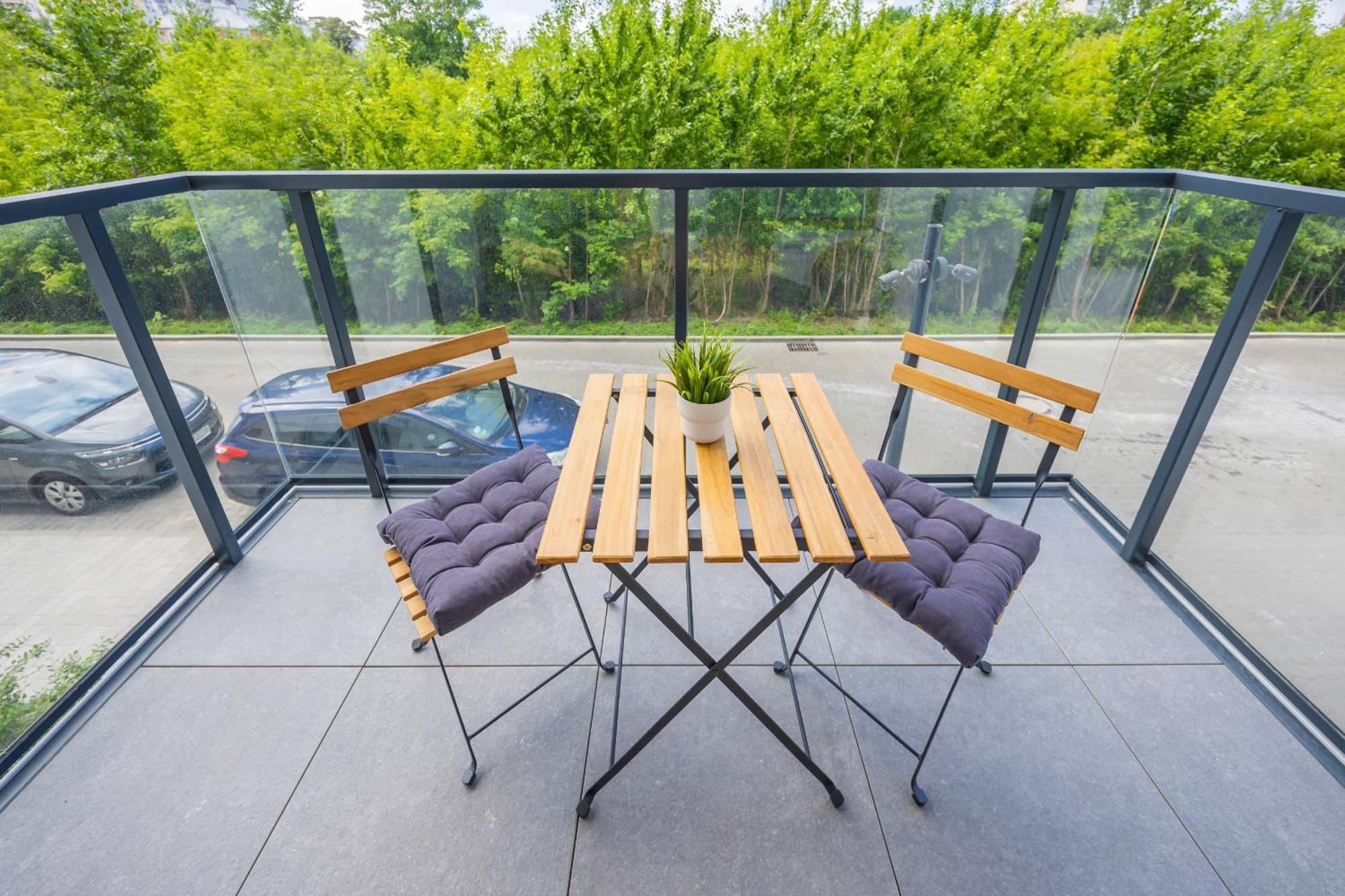 Apartamenty Ludwiki Z Parkingiem By Noclegi Renters Varşovia Exterior foto